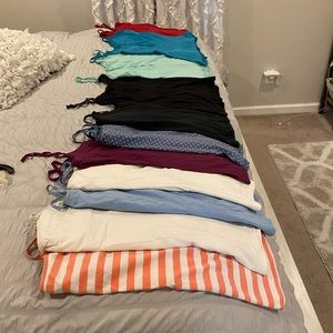 11 tank-tops/ camis M/L
